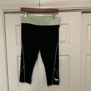 Pink cropped leggings